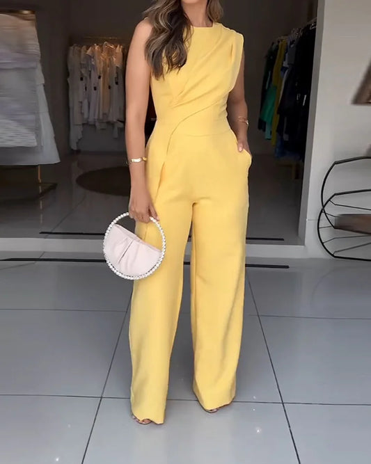 Solid color sleeveless jumpsuit