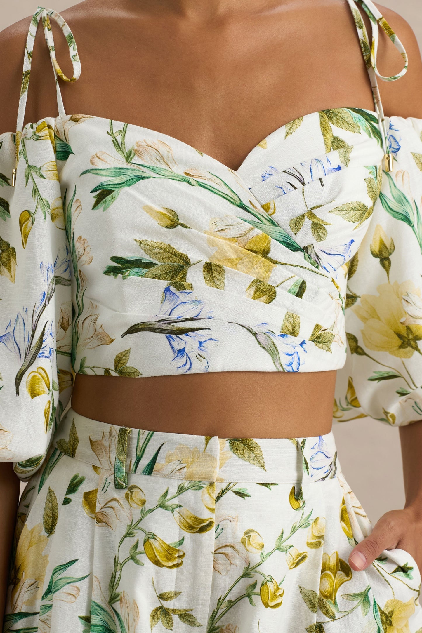 Pixel | White Botanical Print Shorts